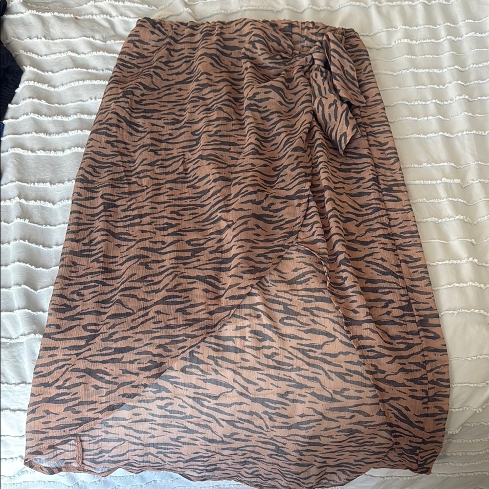 Abercrombie cover up skirt